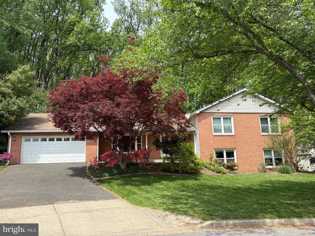 Photo of 6102 Gallery Street, BOWIE, MD 20720 (MLS # MDPG2190618)
