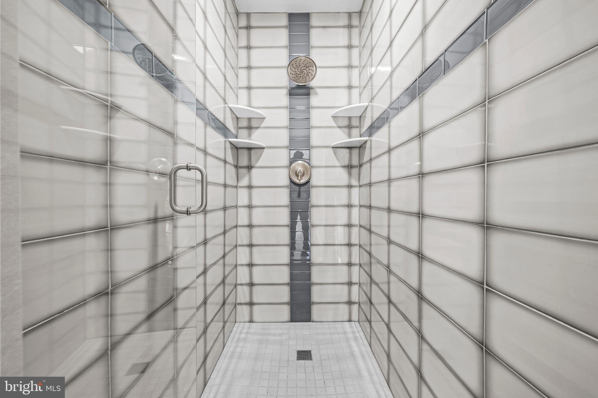 COLLINGTON CLUSTER - Residential