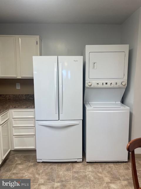 WATERGATE AT LANDMARK - Residential