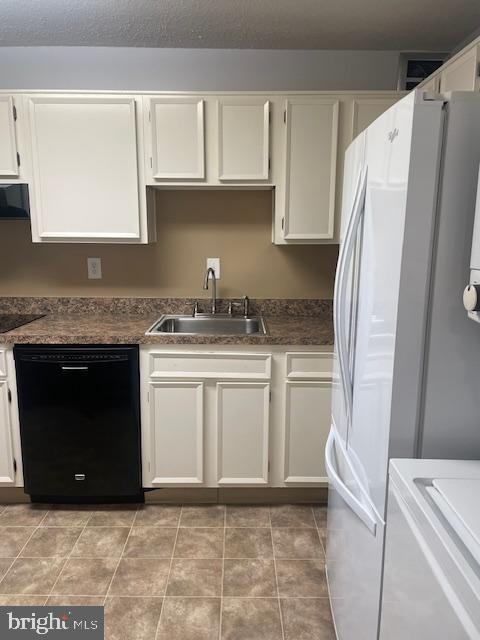 WATERGATE AT LANDMARK - Residential