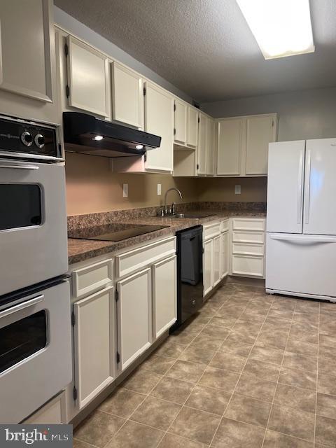 WATERGATE AT LANDMARK - Residential