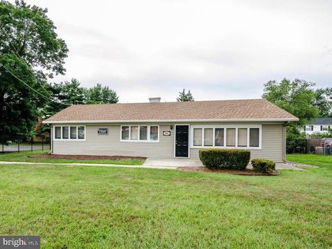 Photo of 81 Somerset Drive, WILLINGBORO, NJ 08046 (MLS # NJBL2105316)