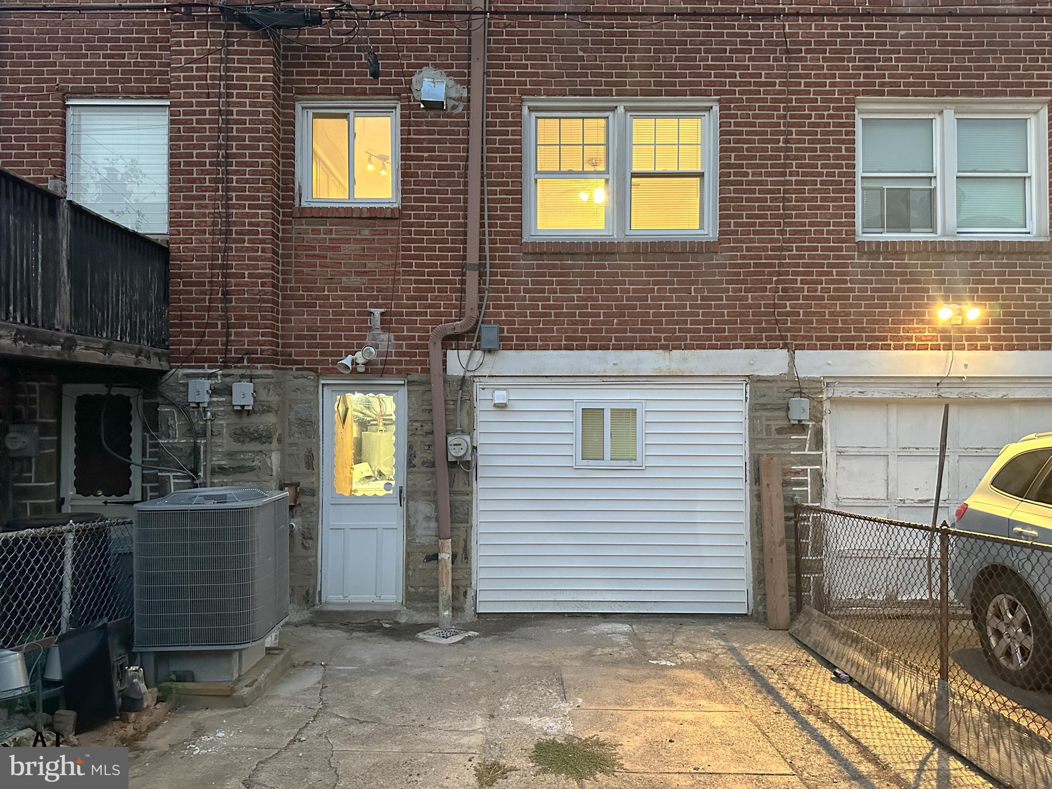 MAYFAIR (WEST) - Residential