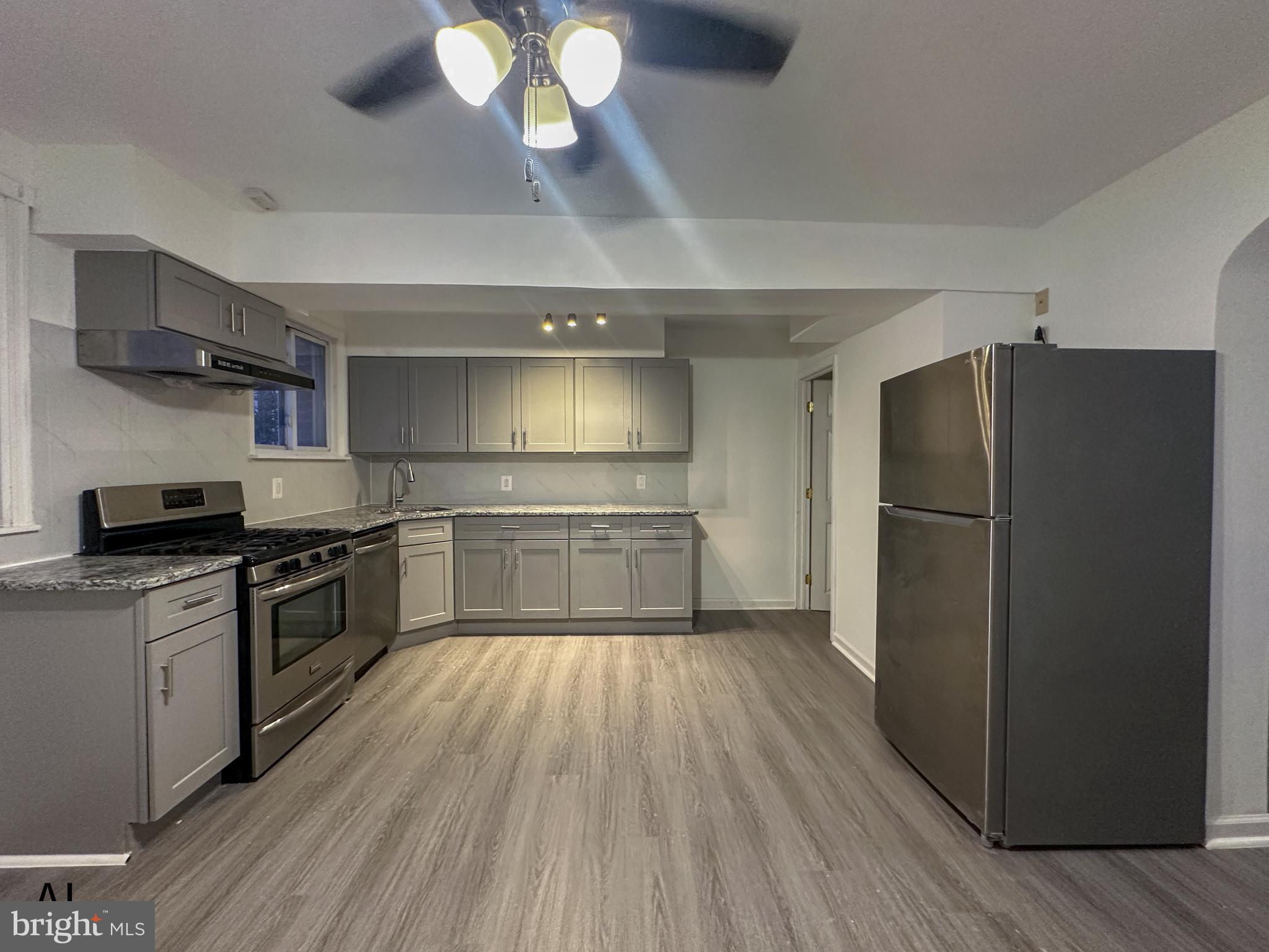 MAYFAIR (WEST) - Residential