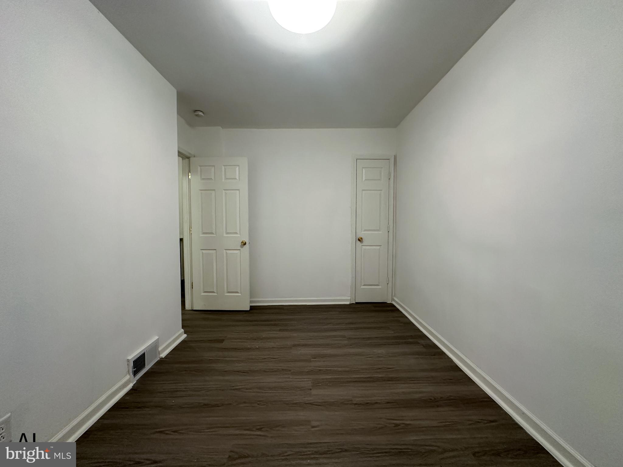 MAYFAIR (WEST) - Residential