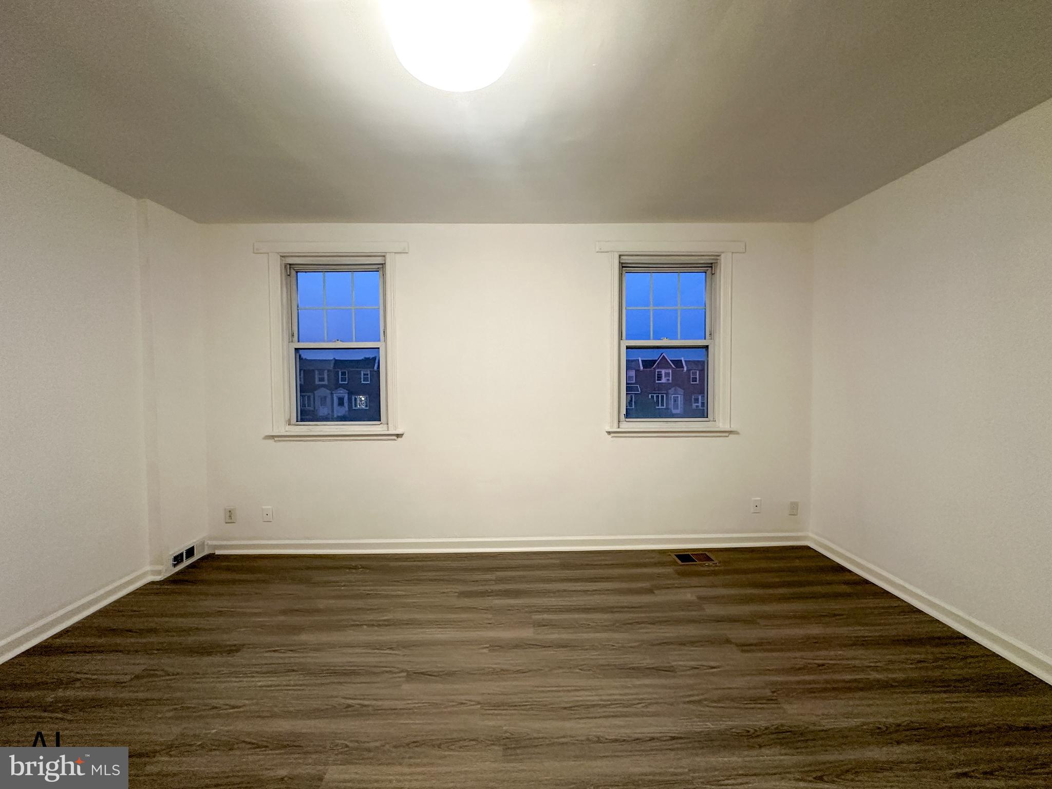 MAYFAIR (WEST) - Residential