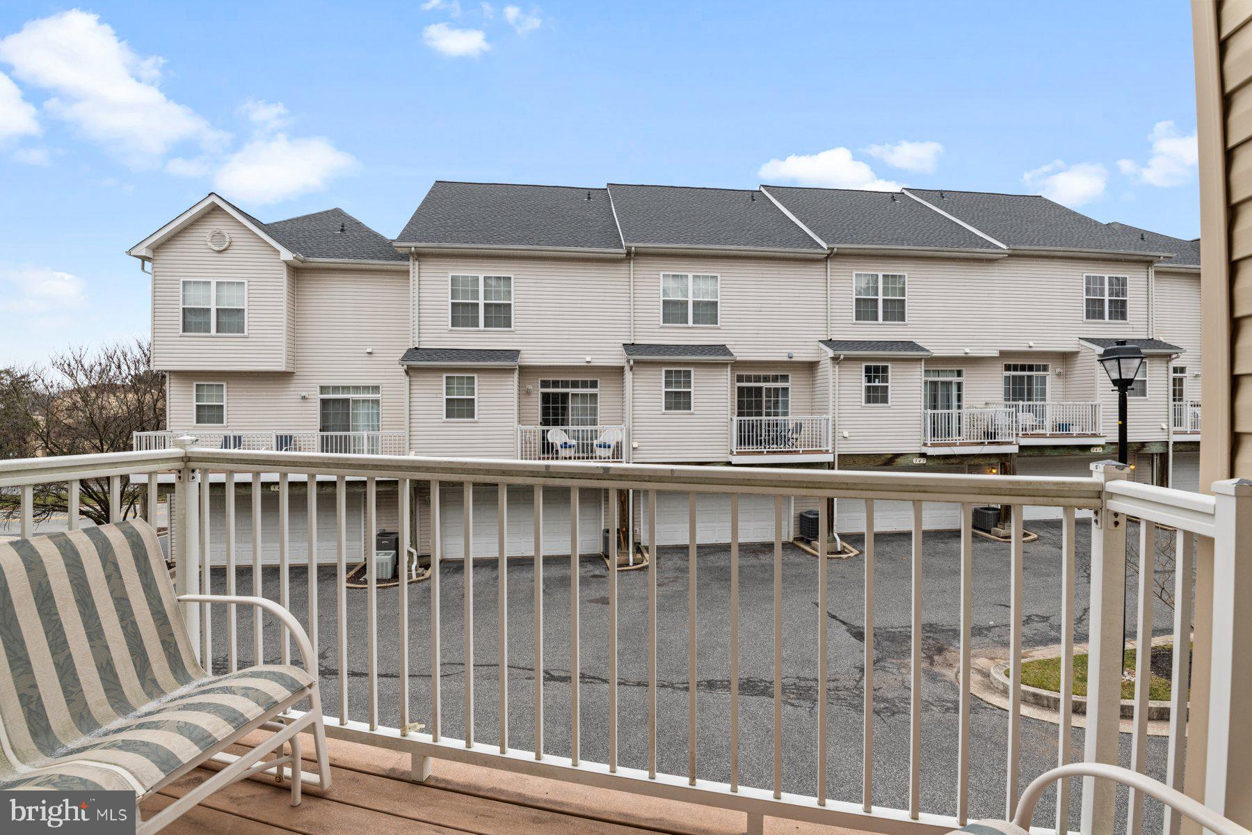 HIGH VIEW AT HUNT VALLEY - Residential