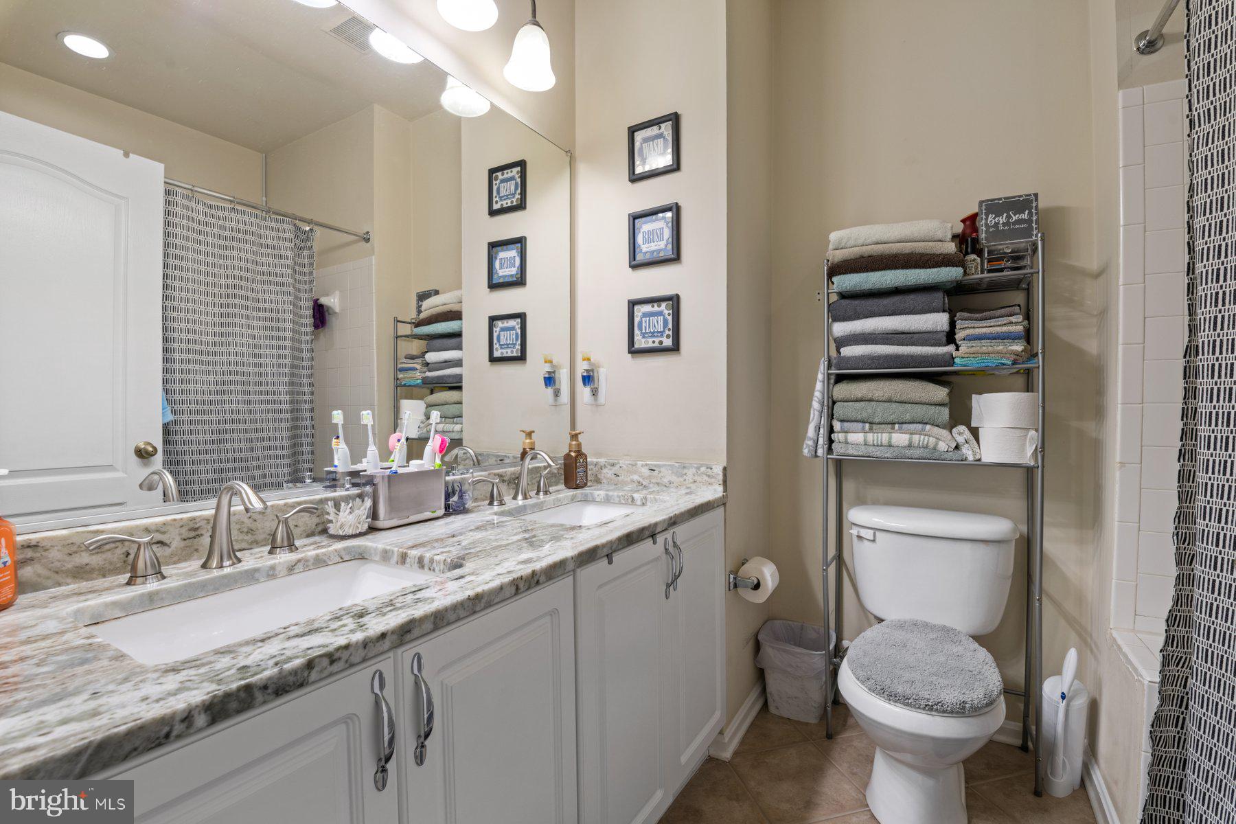 HIGH VIEW AT HUNT VALLEY - Residential