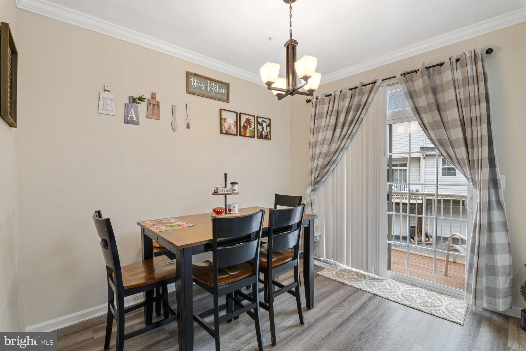 HIGH VIEW AT HUNT VALLEY - Residential