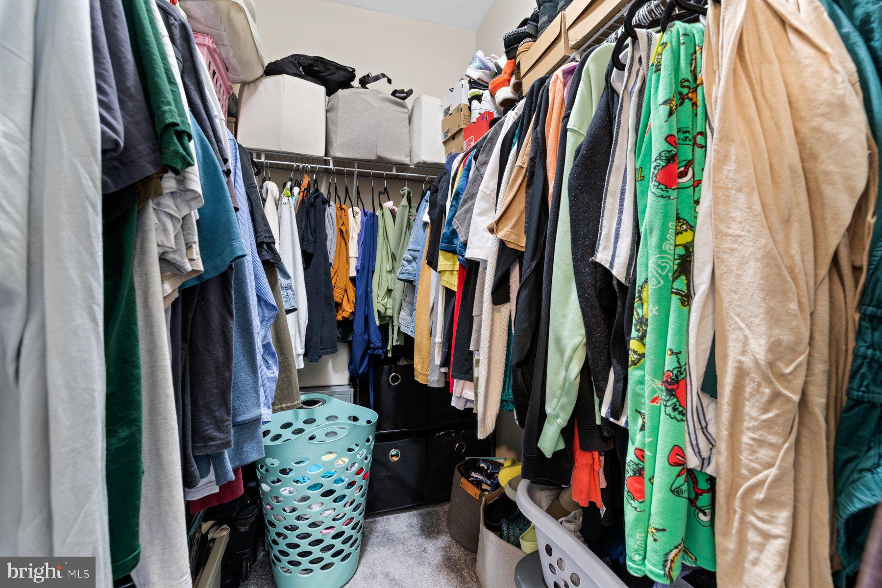 HIGH VIEW AT HUNT VALLEY - Residential