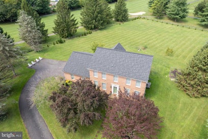 2092 TRIPLE GREEN COURT HAMPSTEAD MD 21074