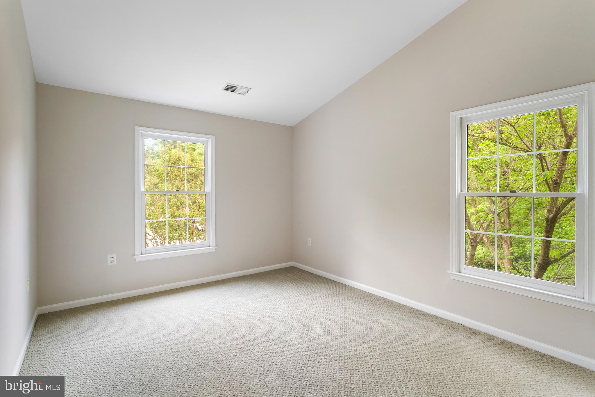 BALDWIN GROVE - Residential Lease