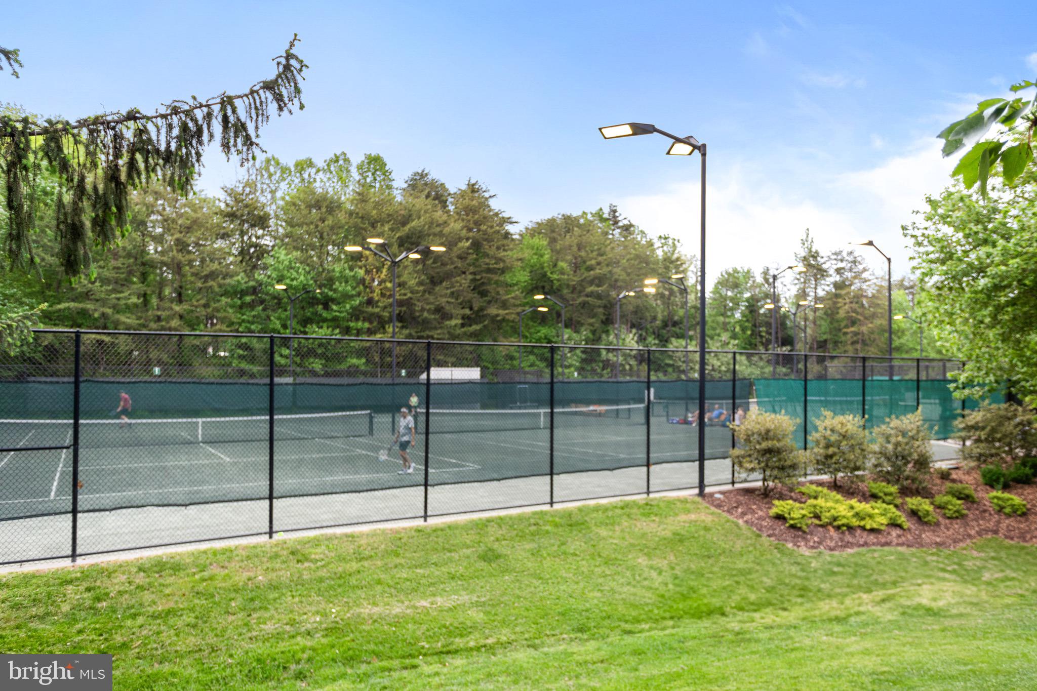 BALDWIN GROVE - Residential Lease