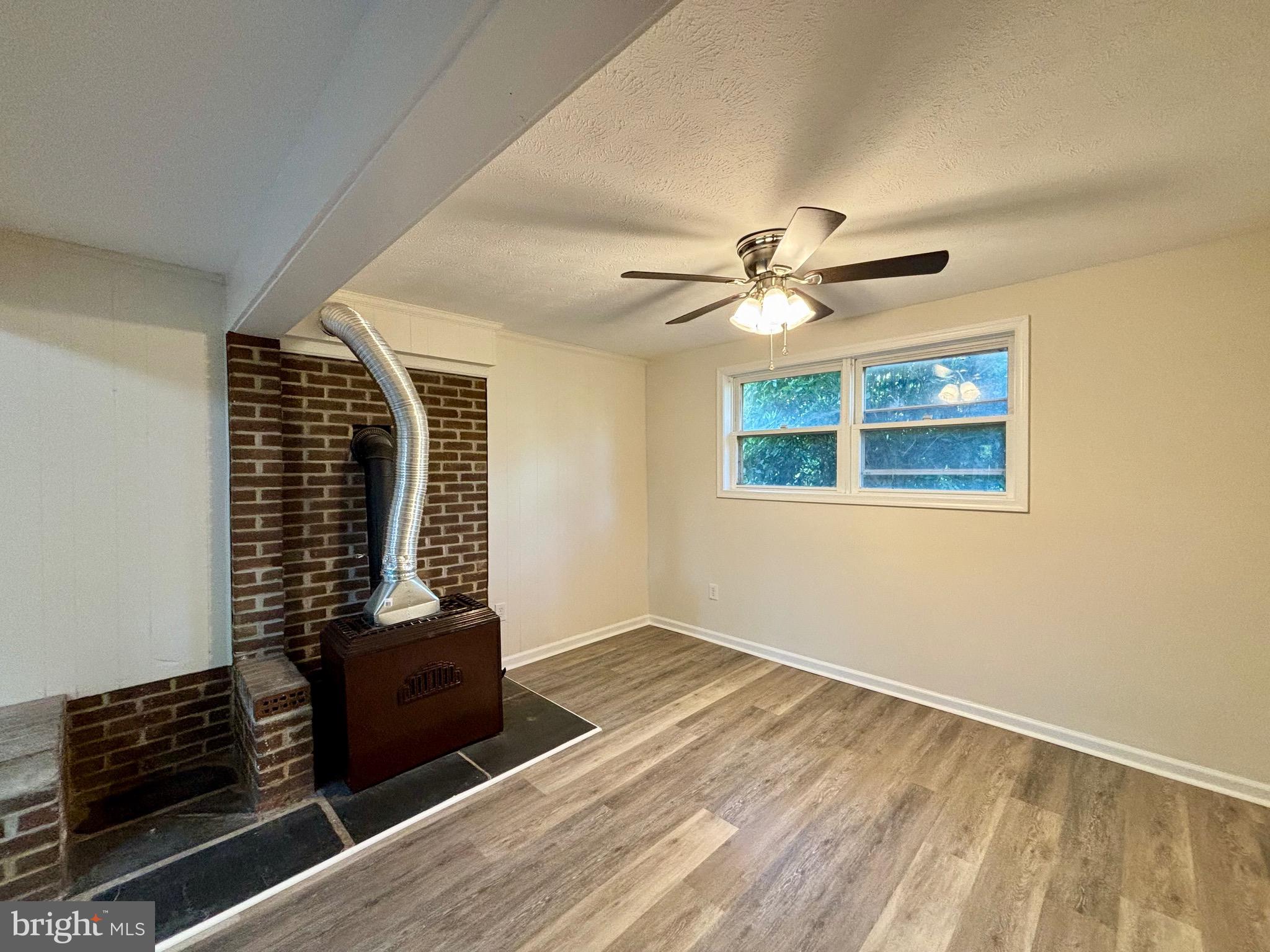 POTOMAC HEIGHTS - Residential