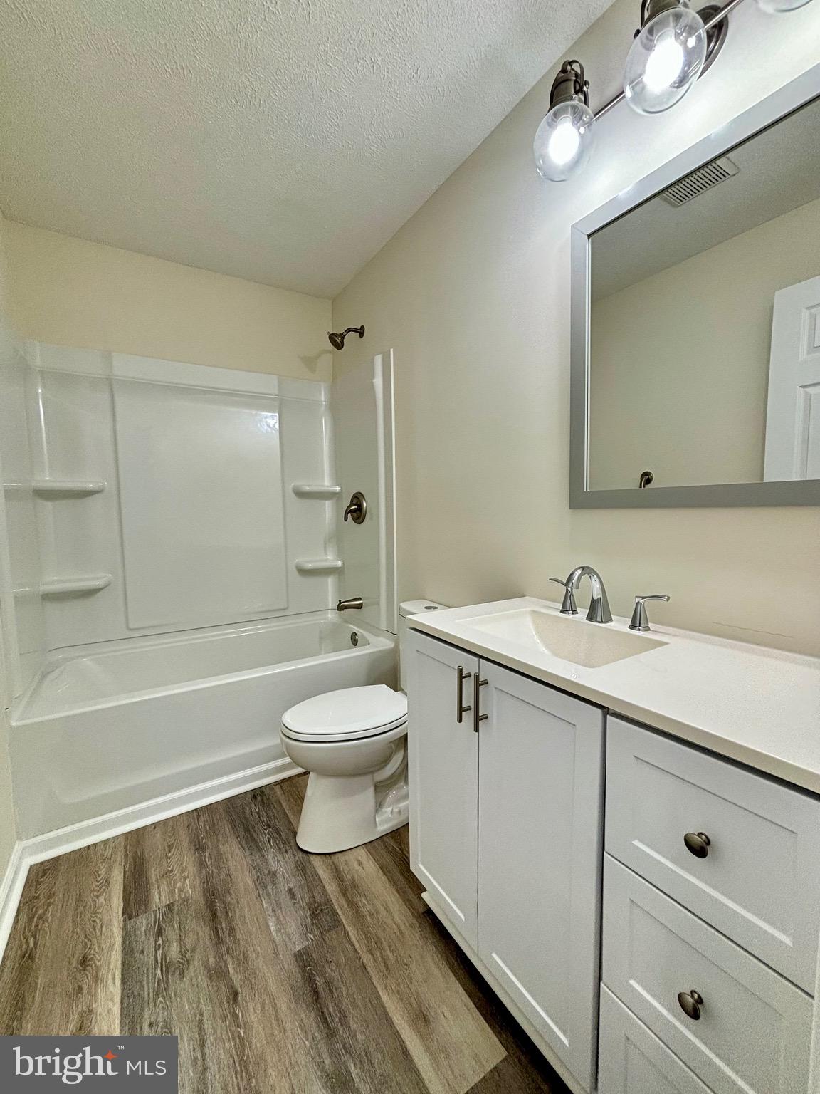 POTOMAC HEIGHTS - Residential