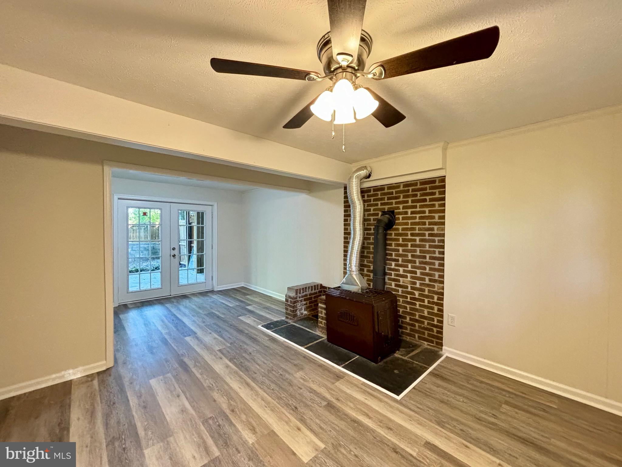 POTOMAC HEIGHTS - Residential