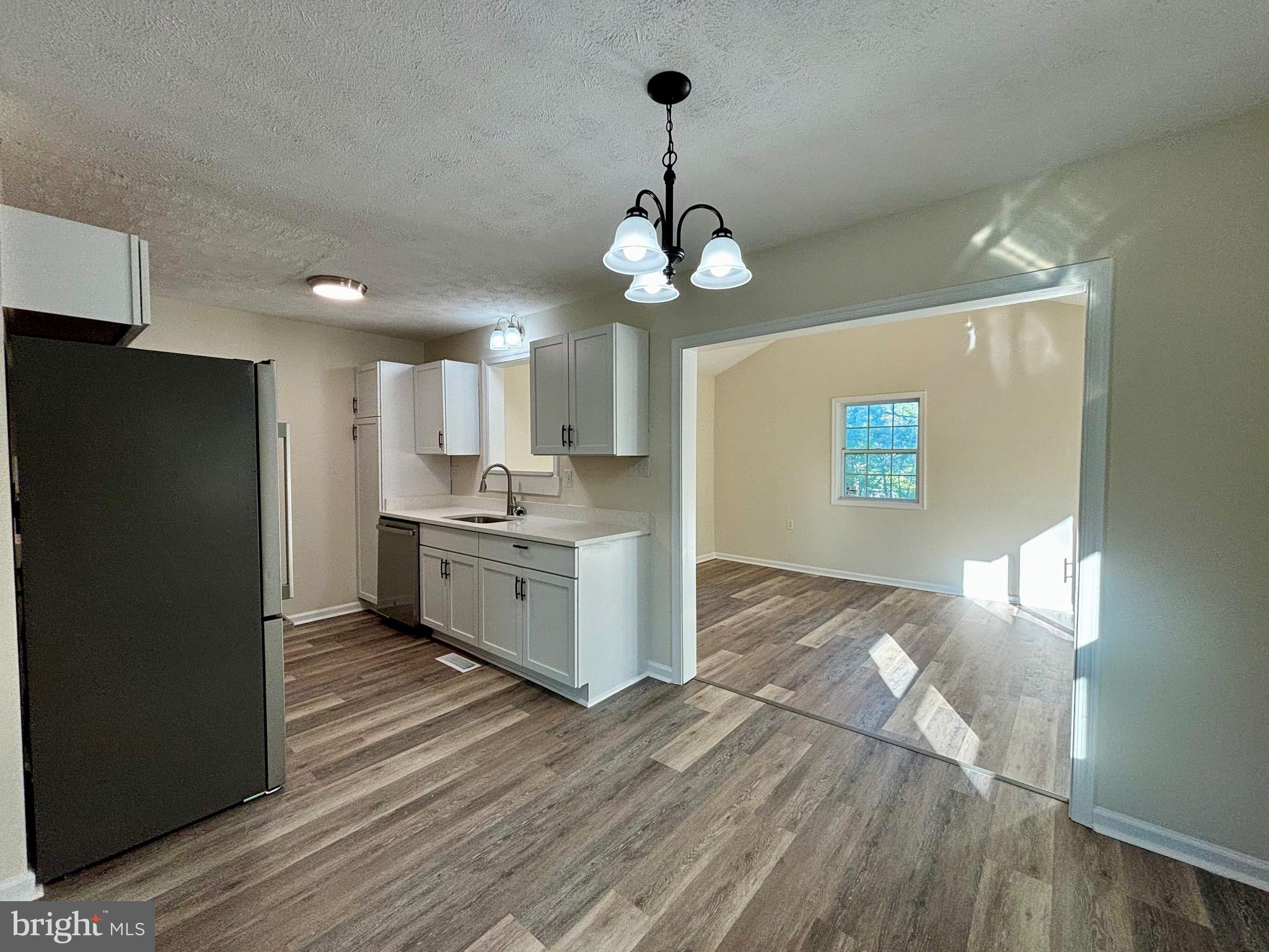 POTOMAC HEIGHTS - Residential