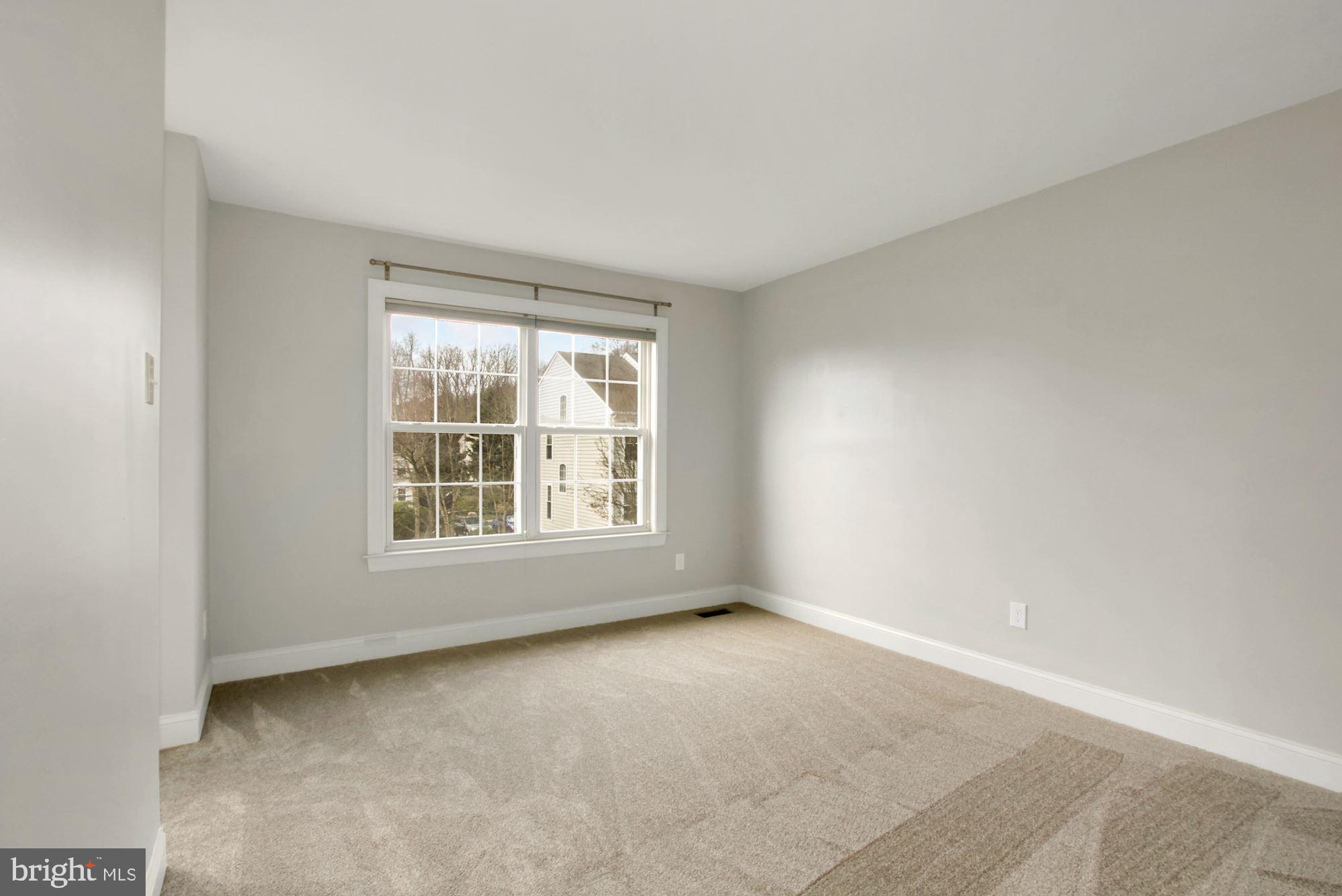 LONGWOOD VILLAGE - Residential Lease