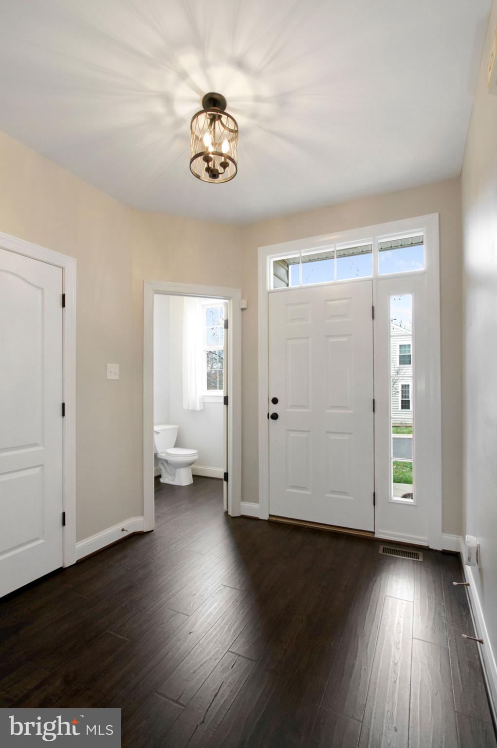 LONGWOOD VILLAGE - Residential Lease