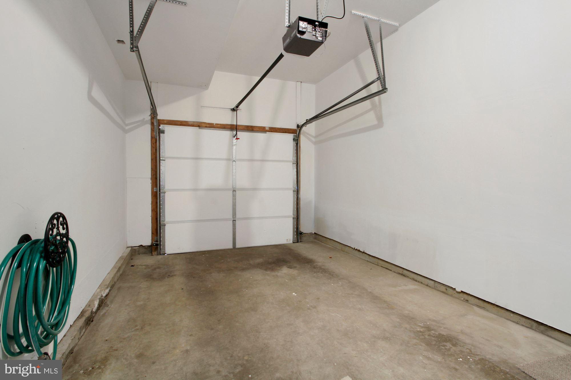 LONGWOOD VILLAGE - Residential Lease