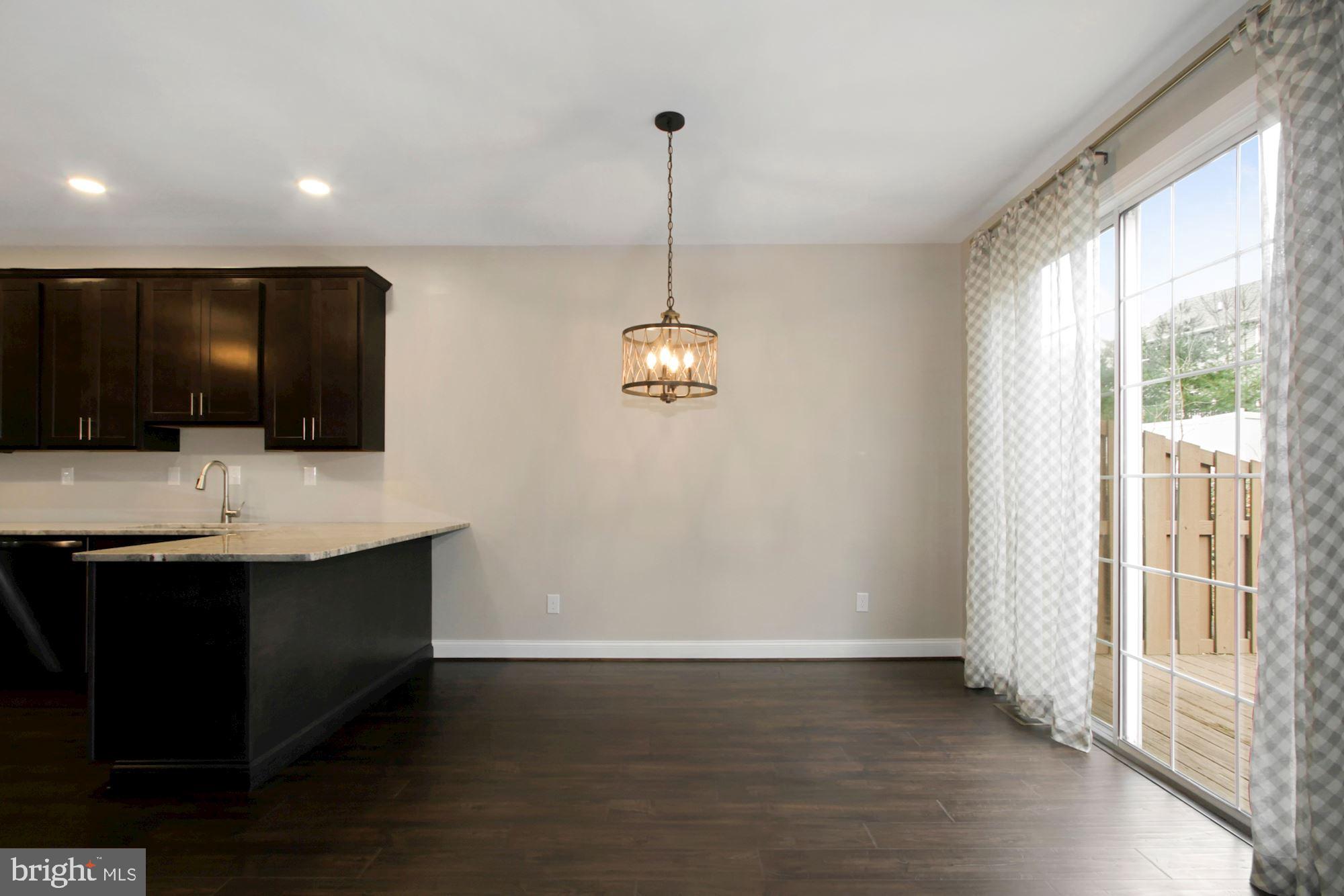 LONGWOOD VILLAGE - Residential Lease