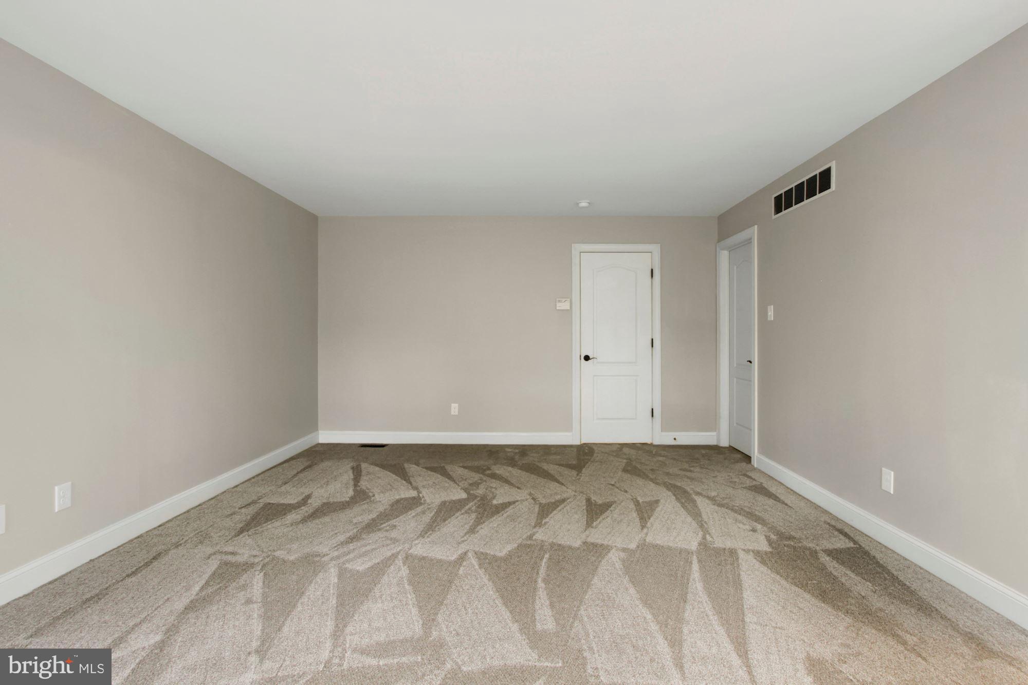 LONGWOOD VILLAGE - Residential Lease