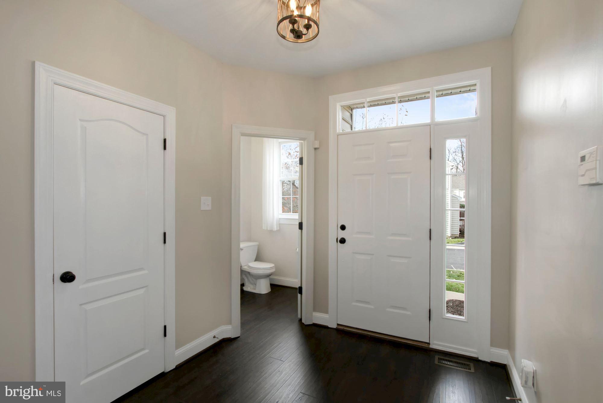 LONGWOOD VILLAGE - Residential Lease