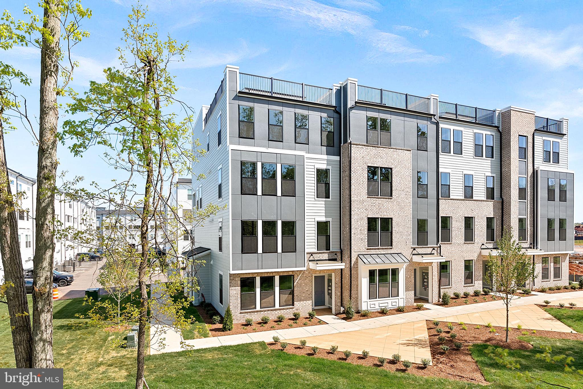 KINCORA - Residential Lease