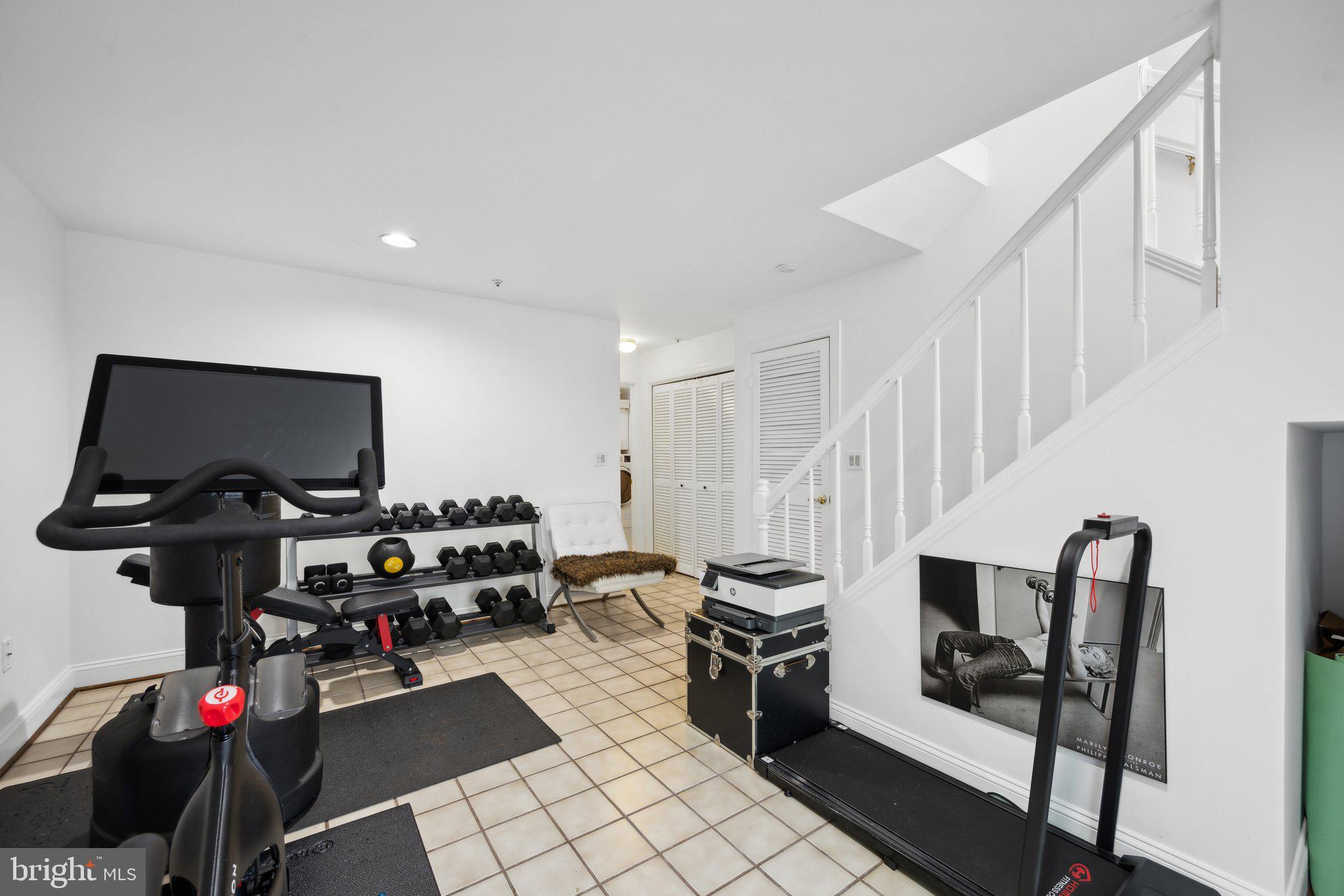 HIGHGATE - Residential