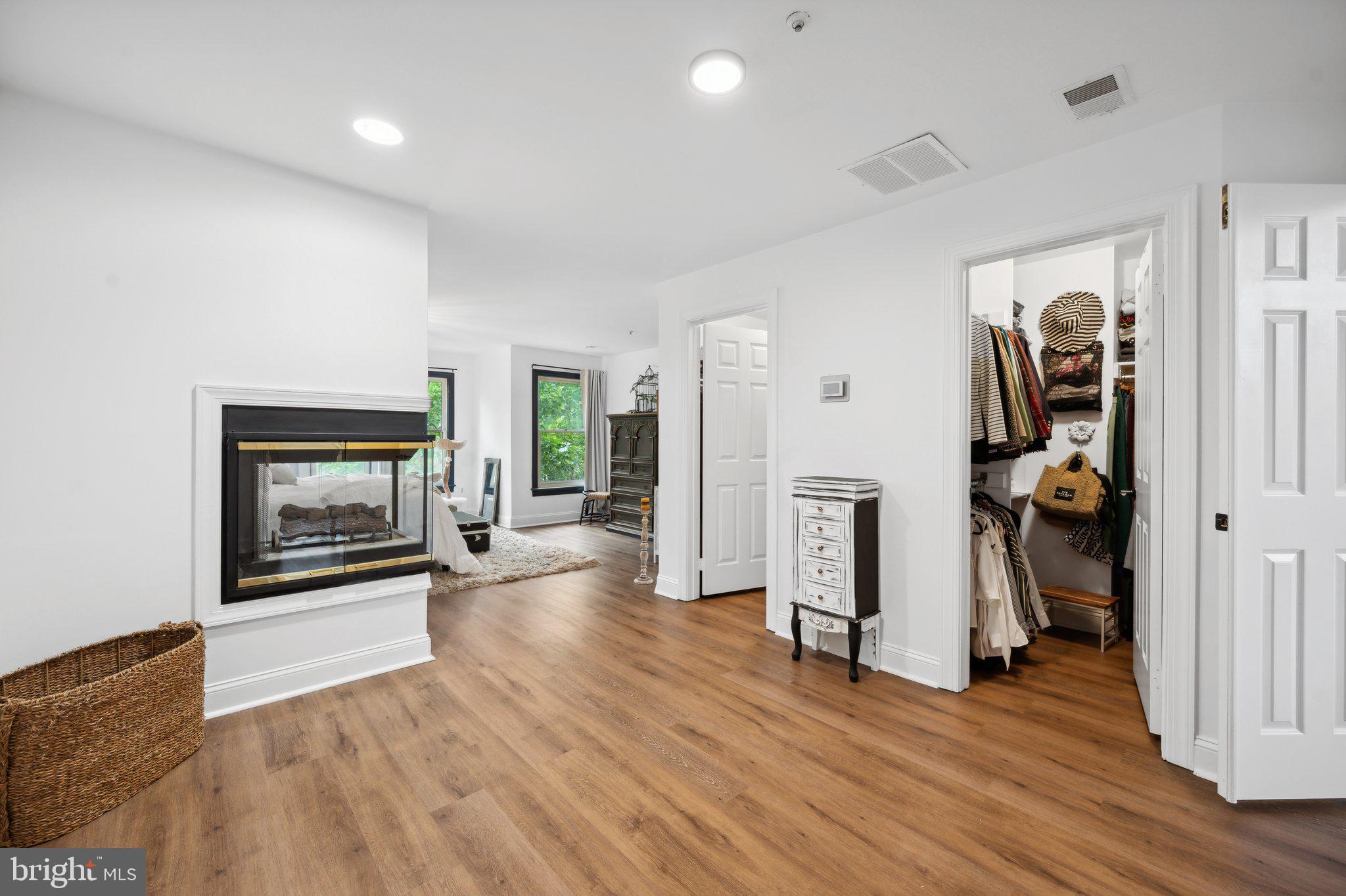 HIGHGATE - Residential