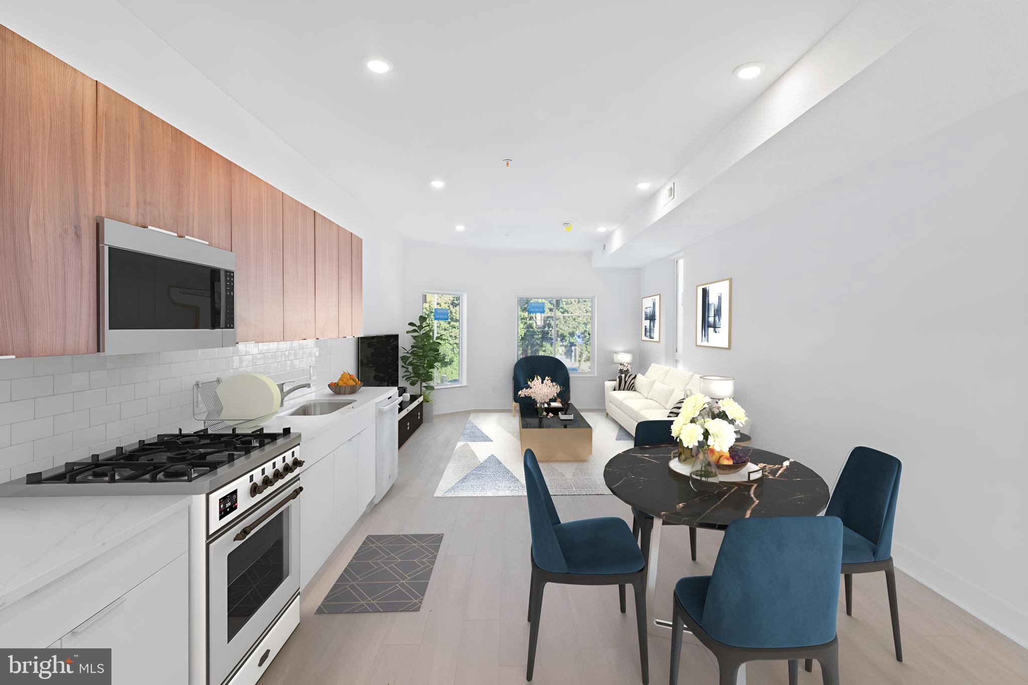 UNIVERSITY CITY - Residential Lease