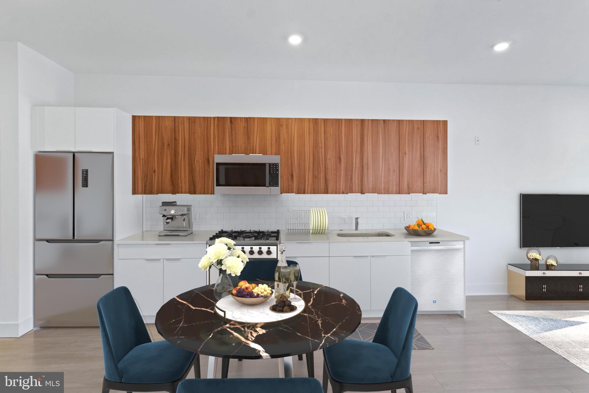 UNIVERSITY CITY - Residential Lease