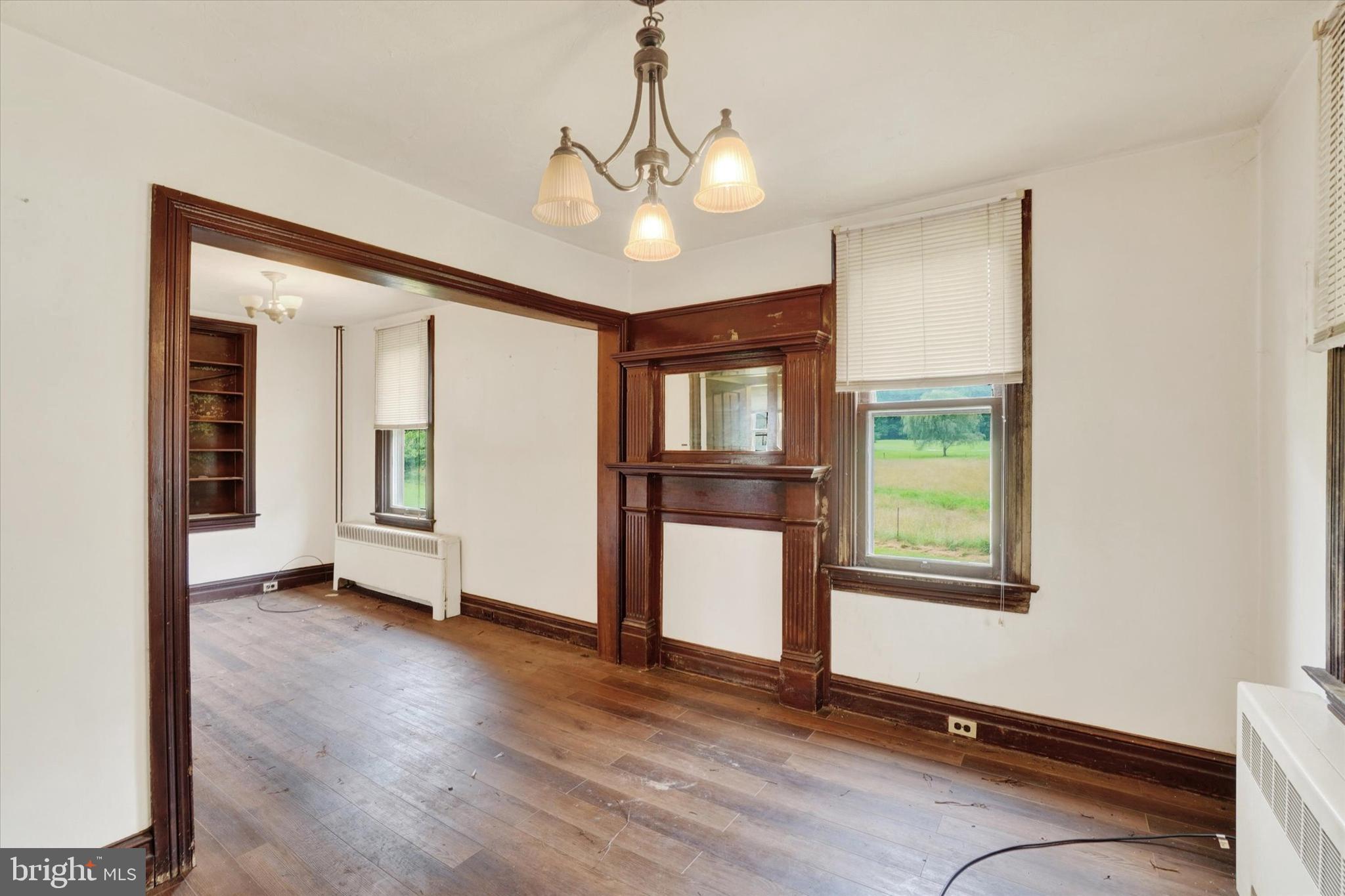 704 E BUTTER ROAD