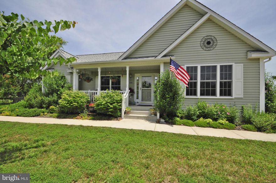 Beautiful extremely well maintained home only minutes from 95 and from new VRE! This home has it all,  2 car garage, large kitchen w/ quartz counters, upgraded appliances, hardwood floors, large bedrooms, huge pantry & laundry room, oversized garage w/ private workshop. Back yard is truly an oasis w/ views of farmland, fenced yard, shed, patio, screened porch!