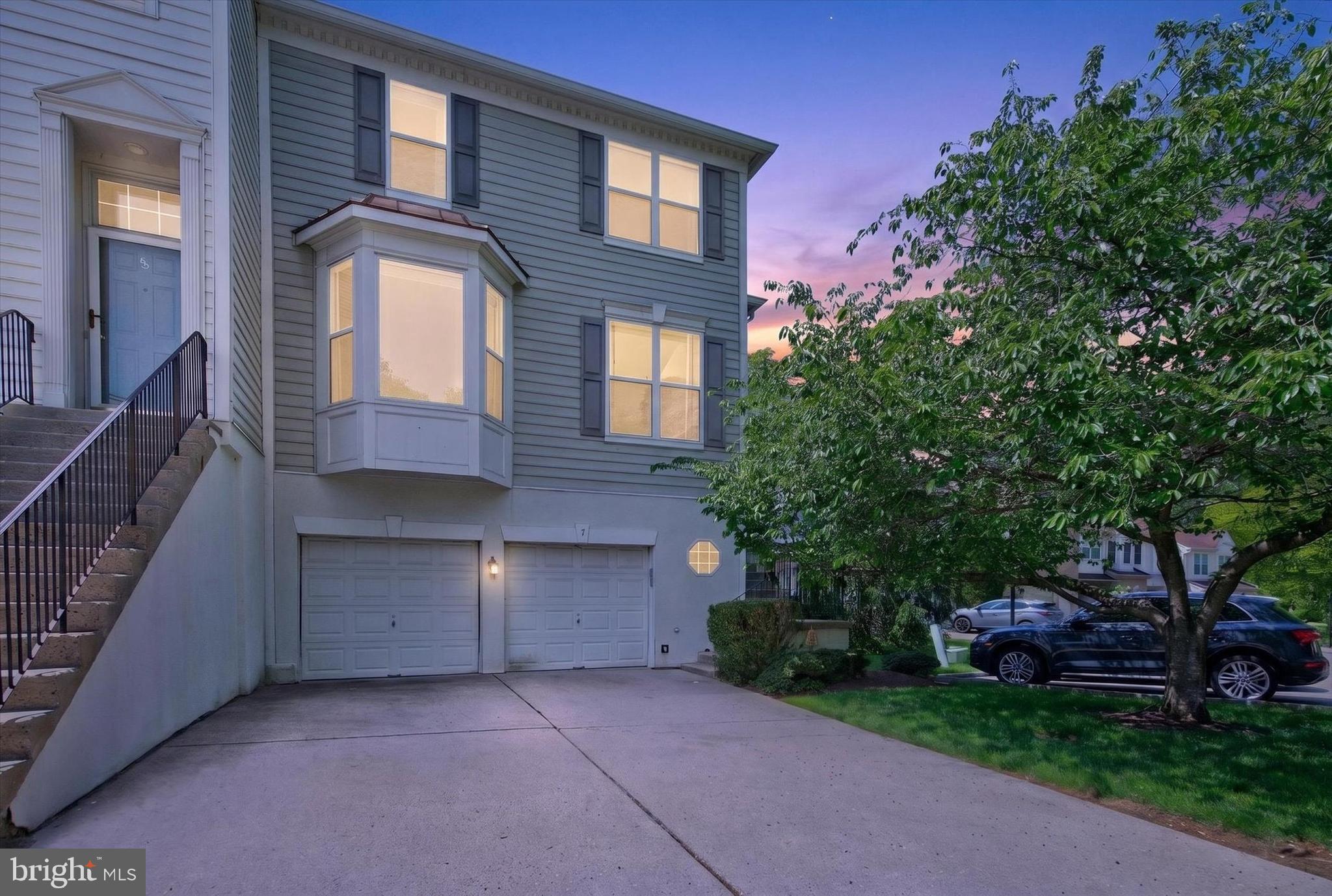 LAFAYETTE HILL - Residential