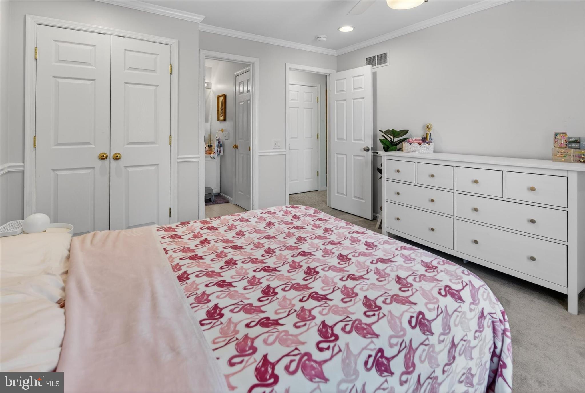 LAFAYETTE HILL - Residential