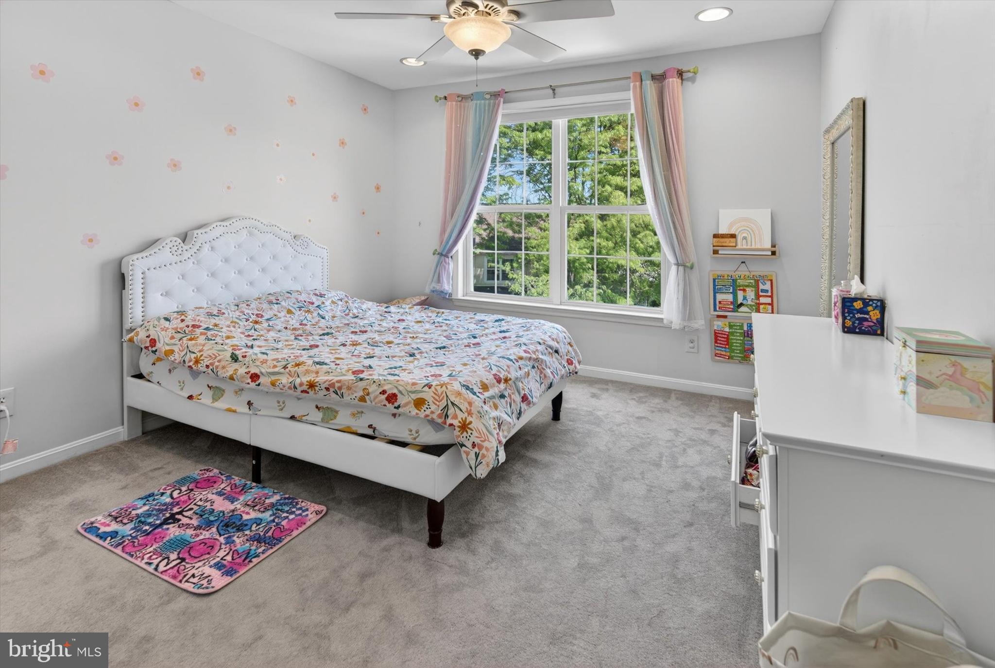LAFAYETTE HILL - Residential