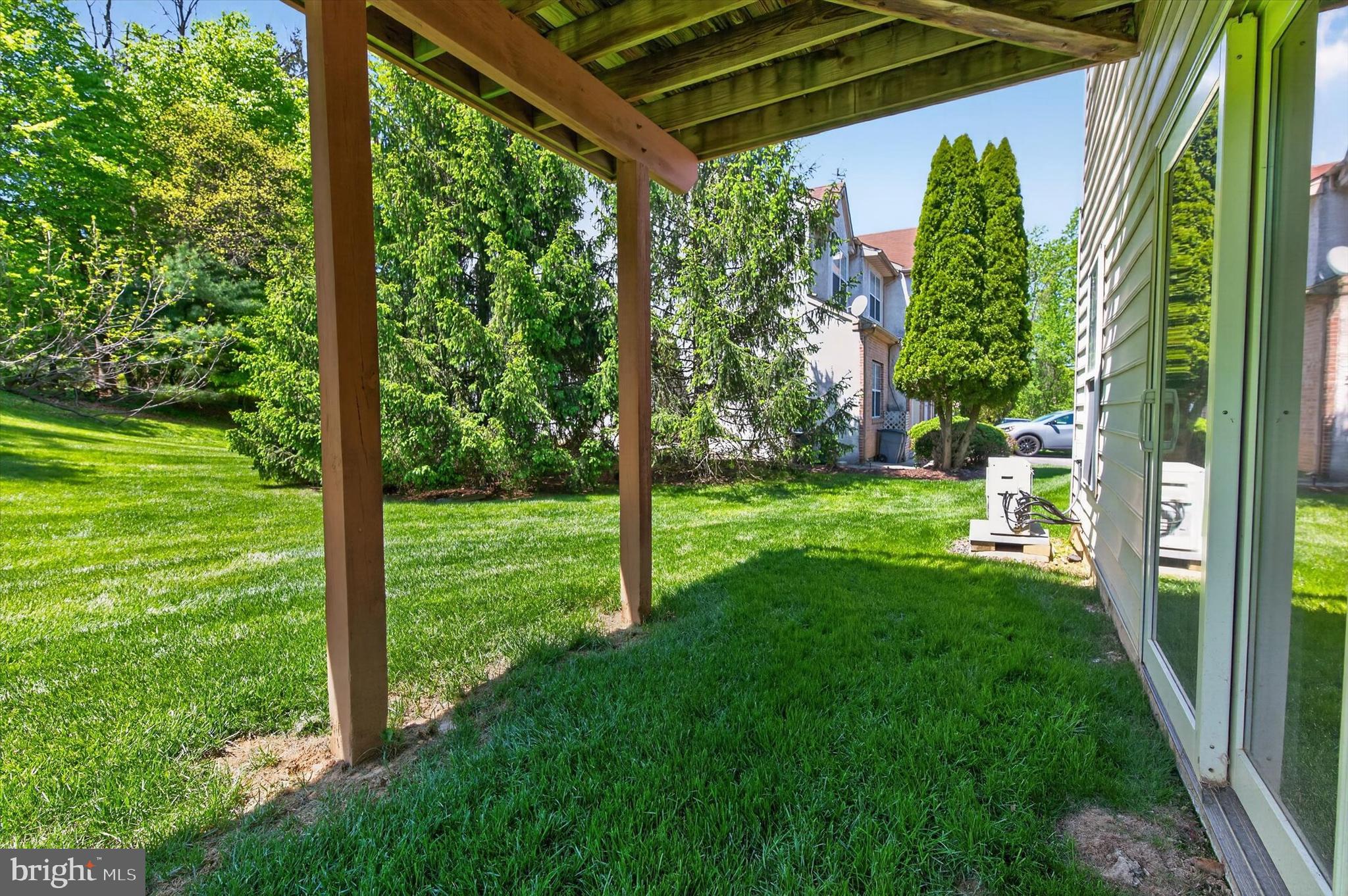 LAFAYETTE HILL - Residential