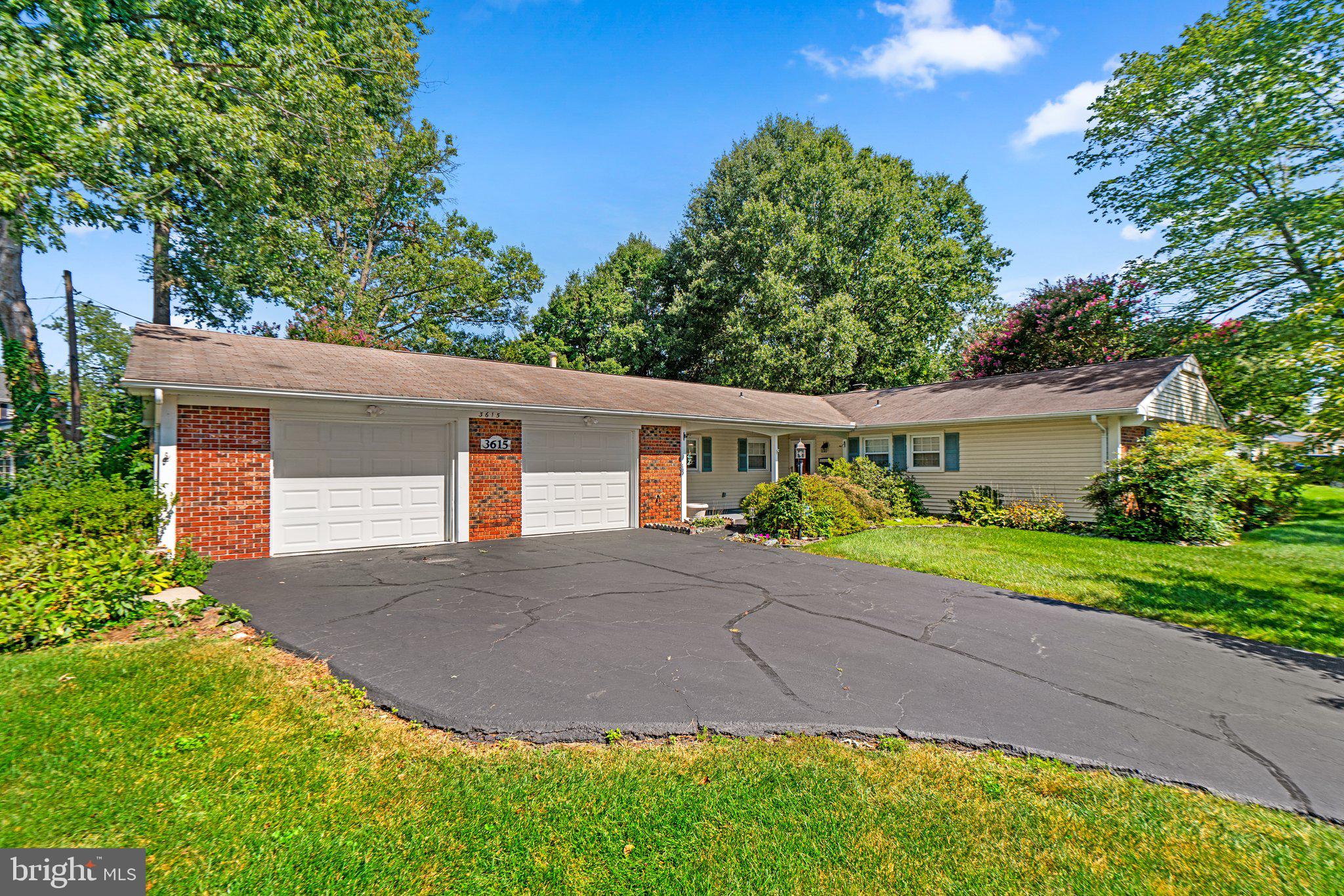 MEADOWBROOK AT BELAIR - Residential