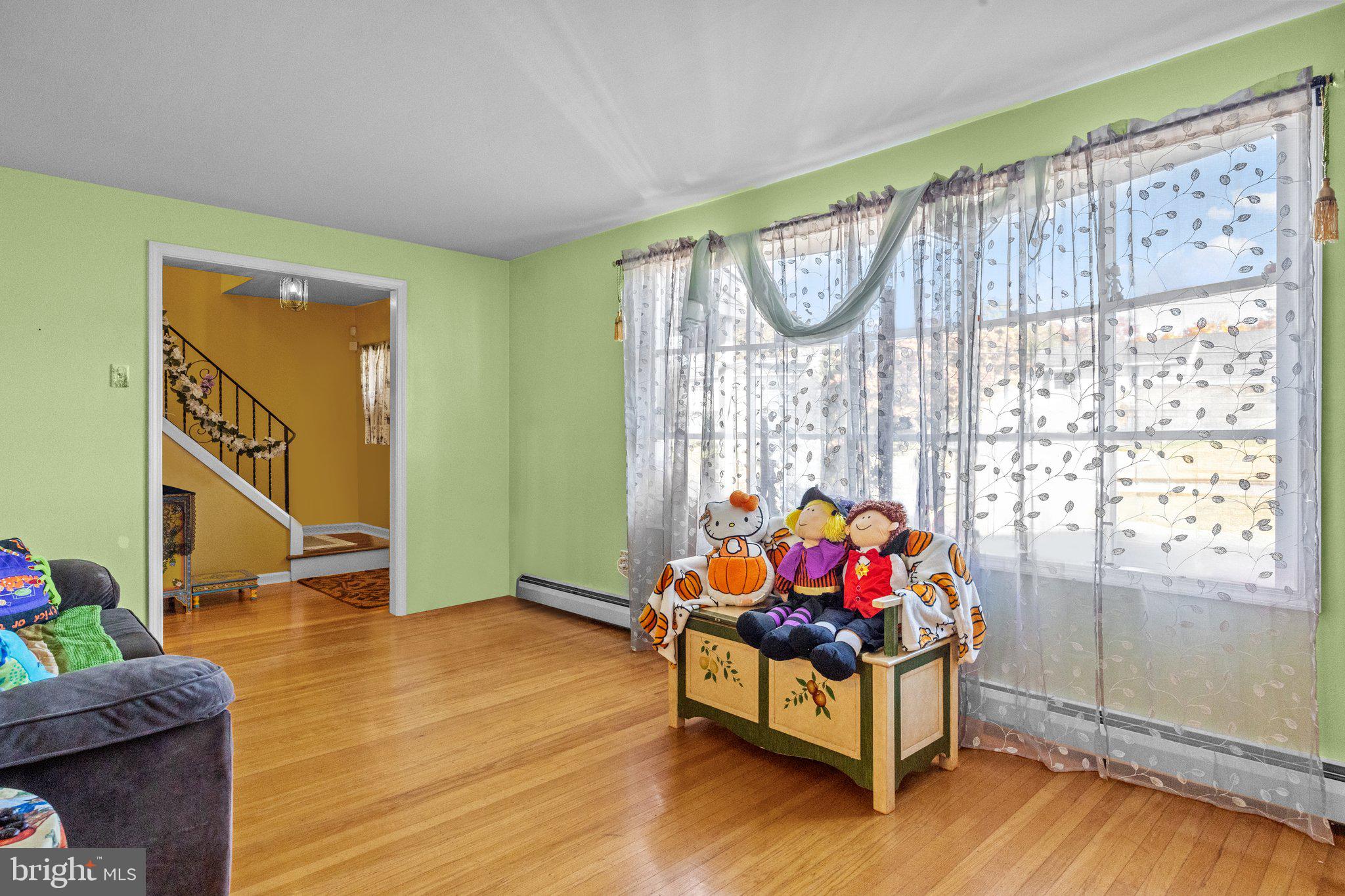 LANGHORNE TERRACE - Residential