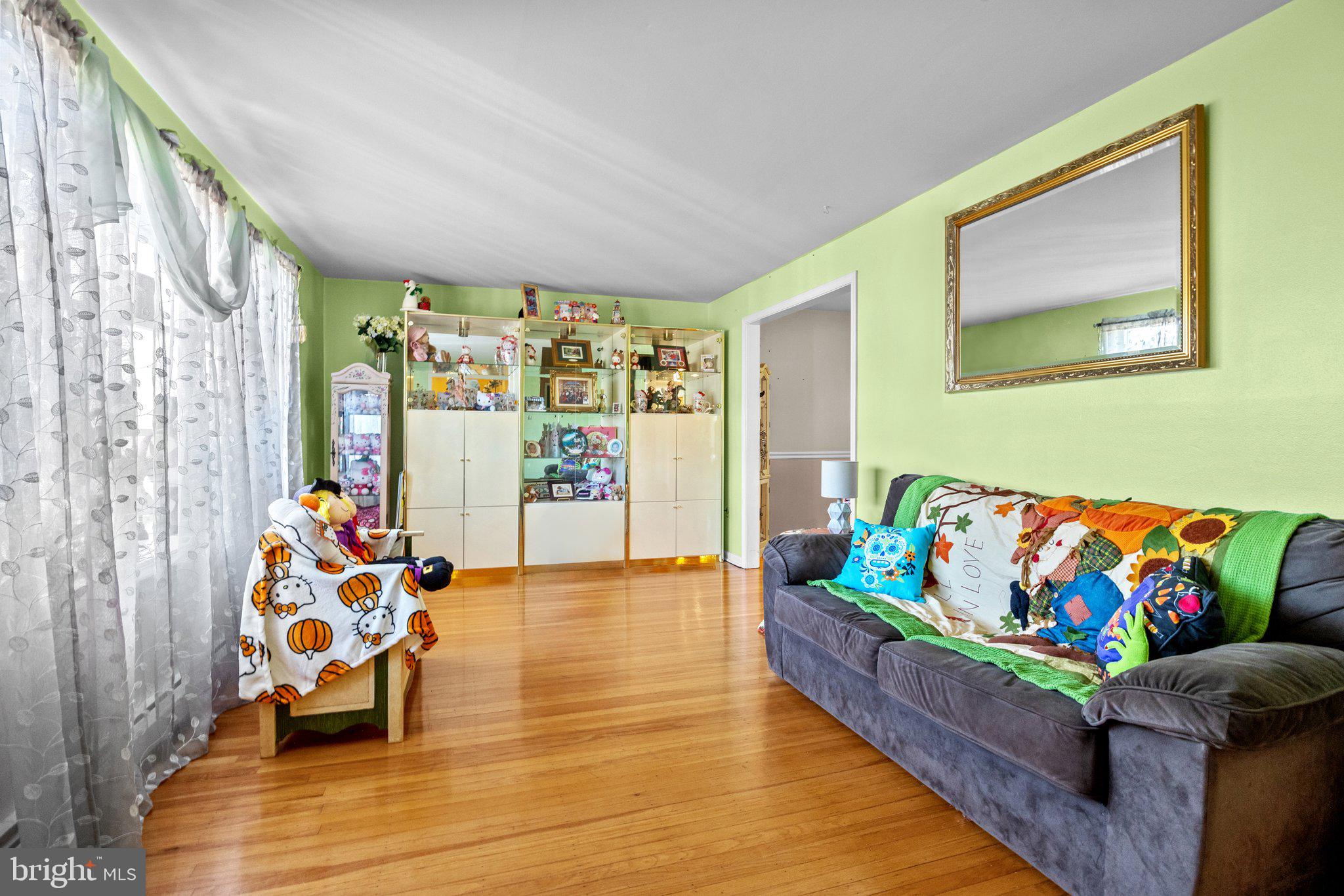 LANGHORNE TERRACE - Residential