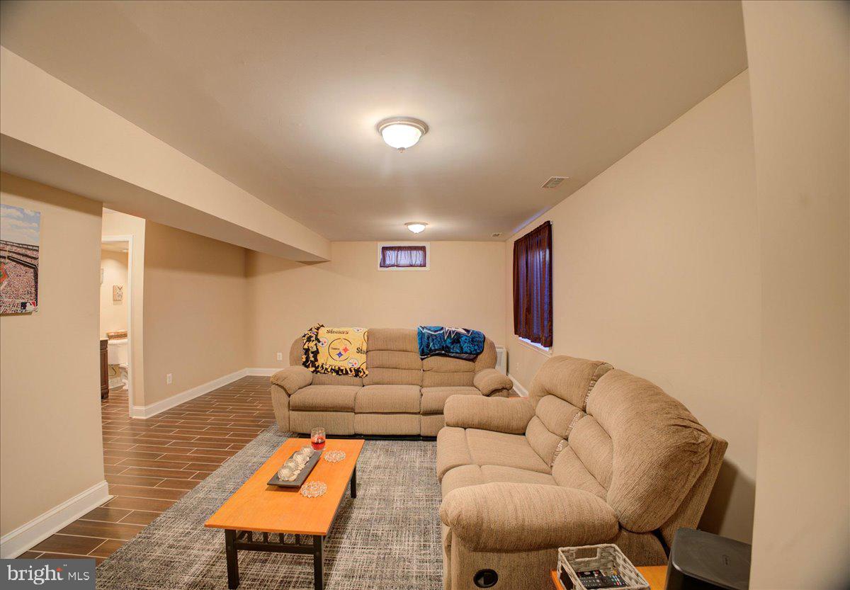 LORD WILLOUGHBY'S REST - Residential