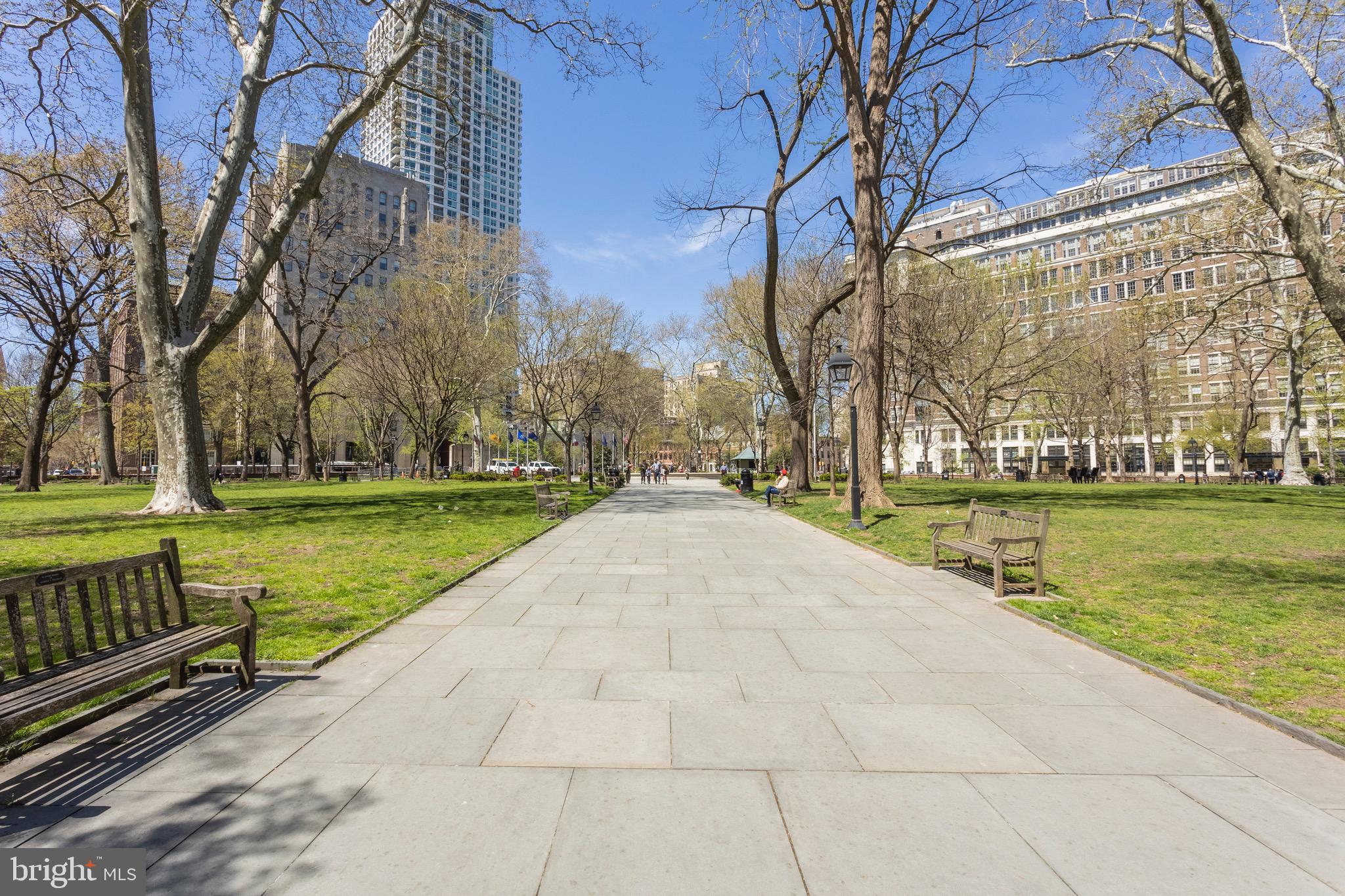 SOCIETY HILL - Residential