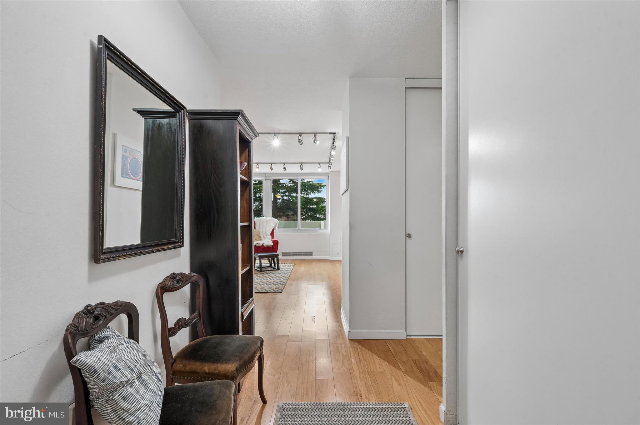 604 S WASHINGTON SQUARE 36 309