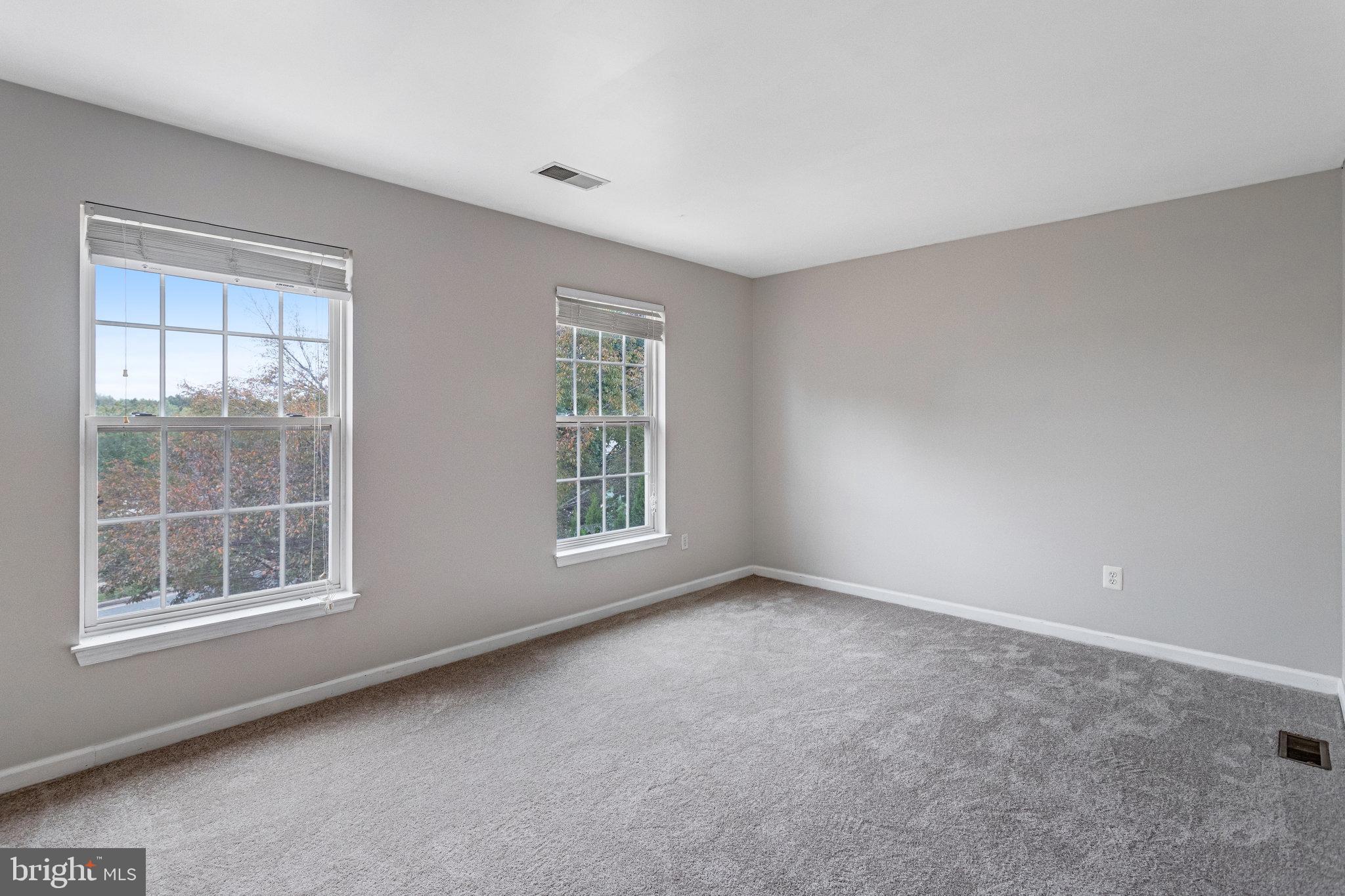 THE FALLS AT LEE'S PARKE - Residential