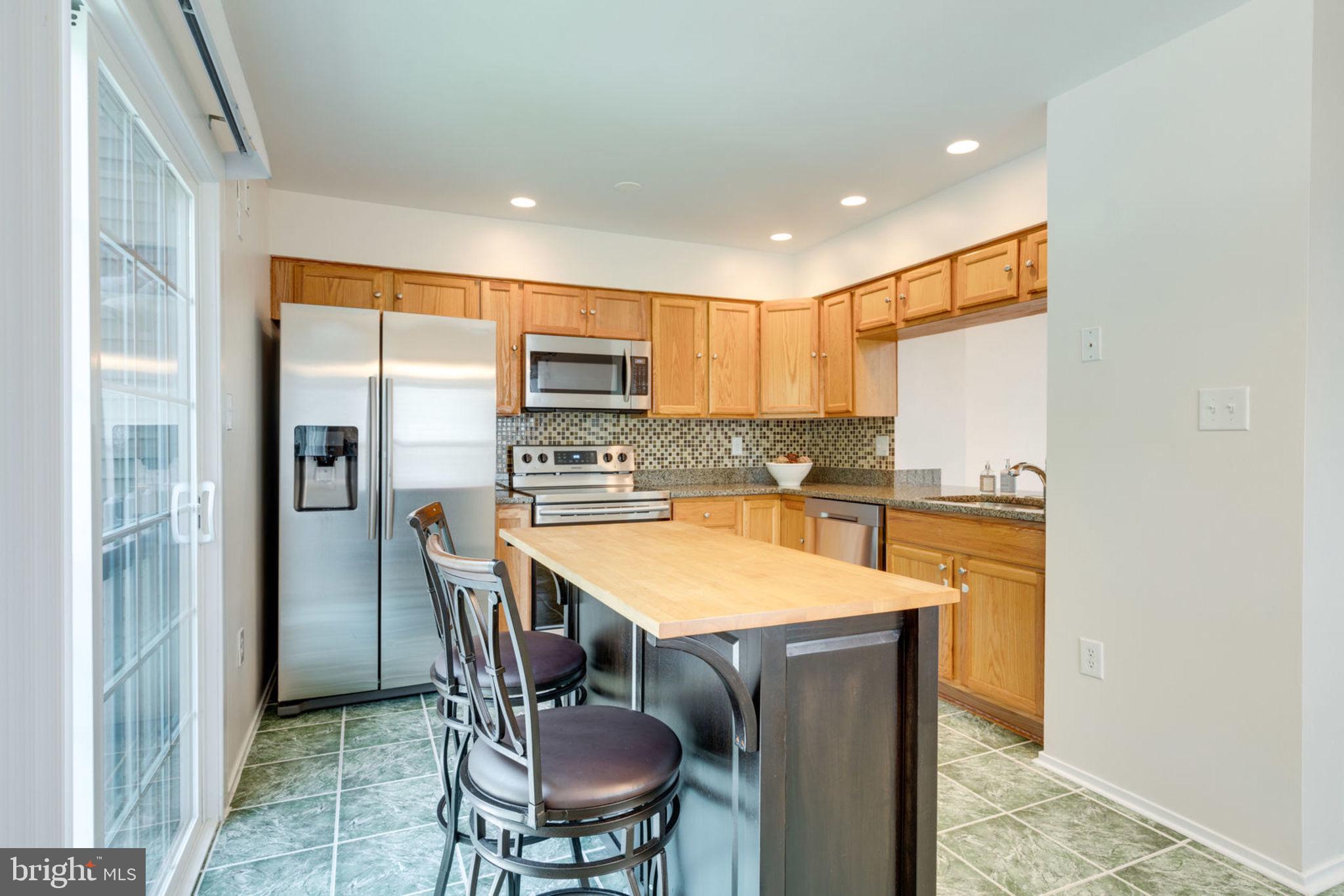 LAKE RIDGE - Residential