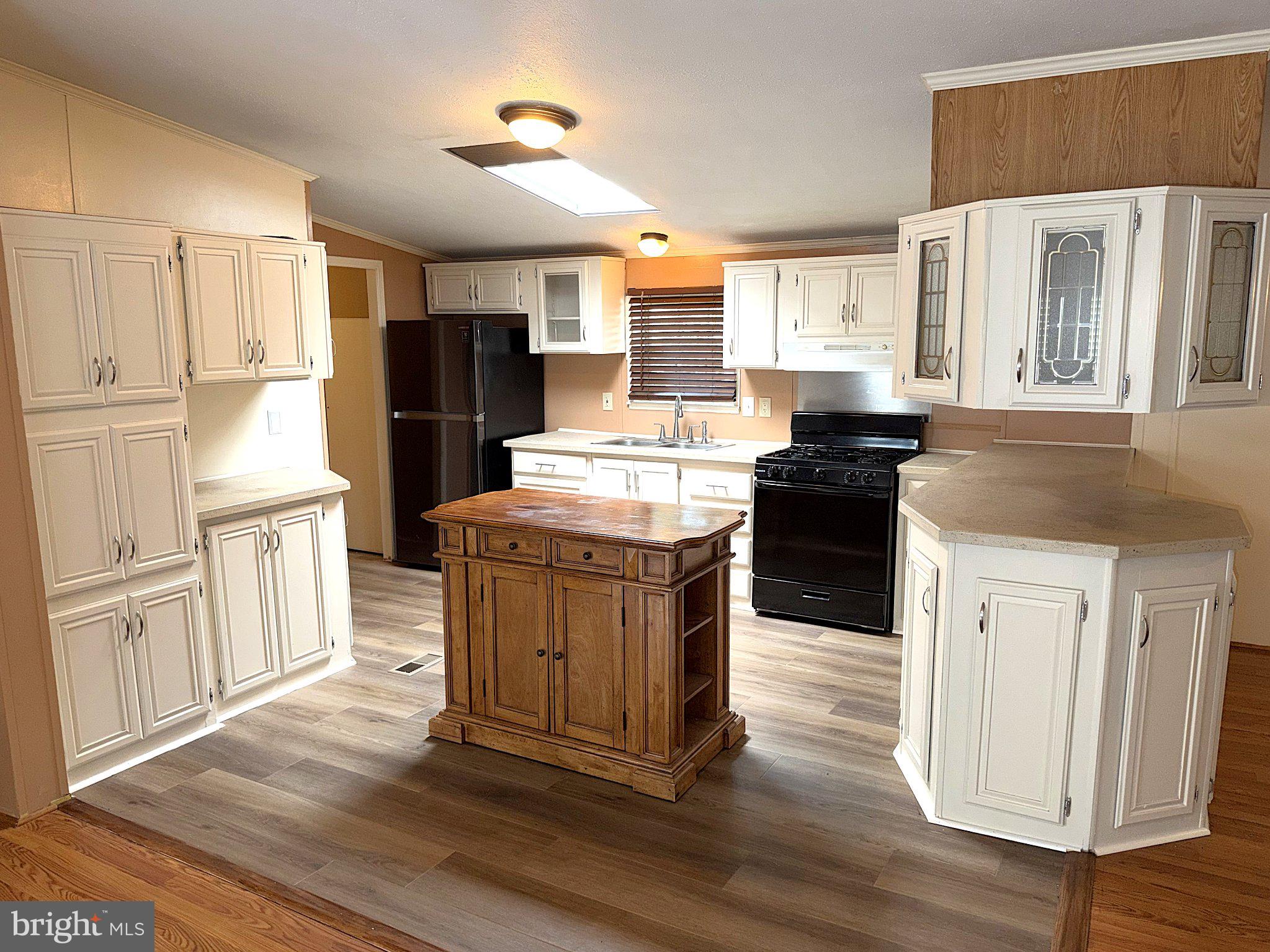 7959 TELEGRAPH ROAD 84