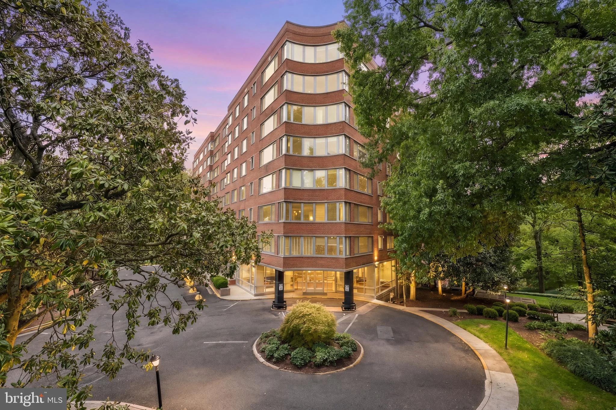 4200 Cathedral Avenue NW Unit 607, Washington, DC, 20016