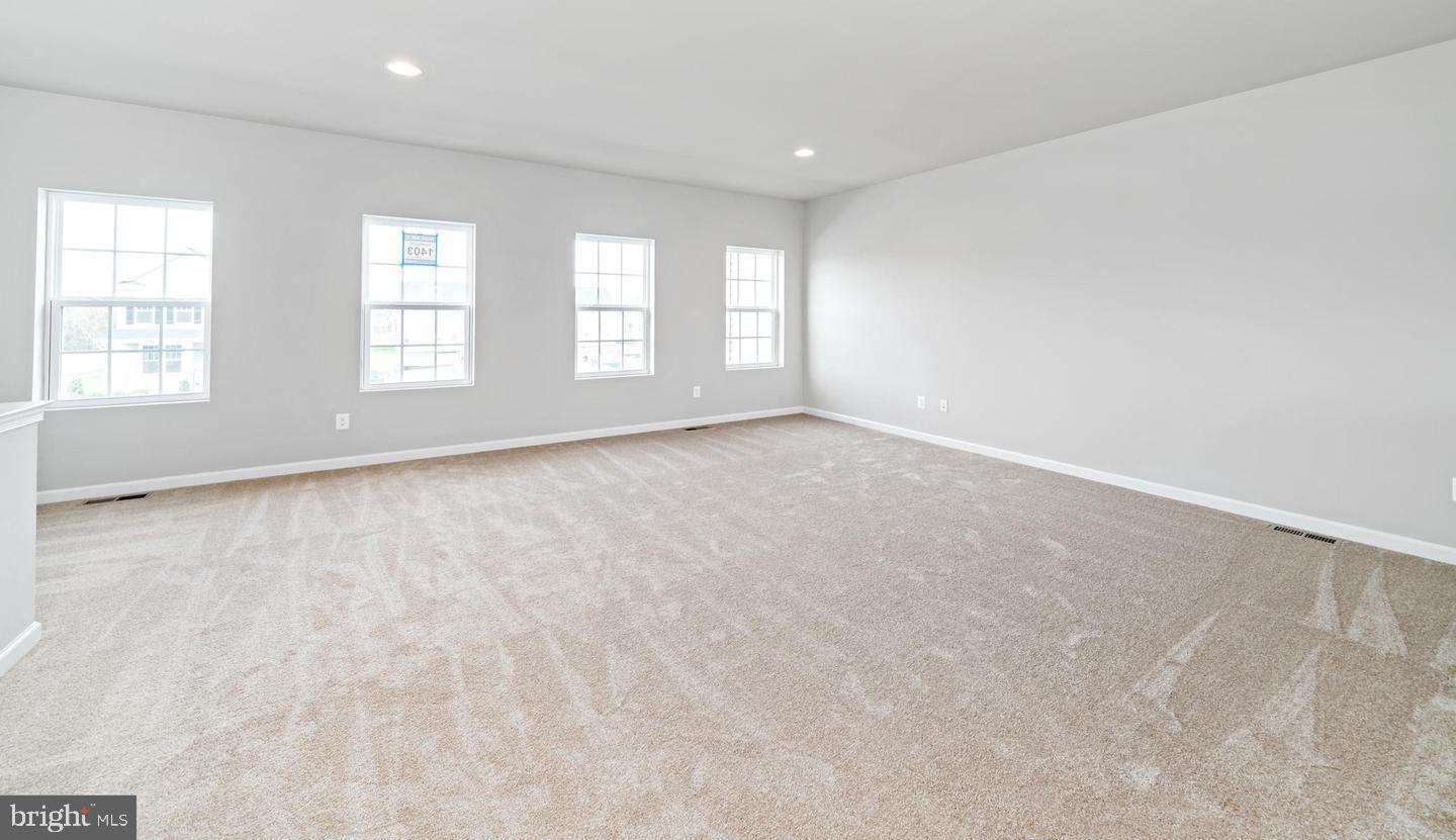 SNOWDEN BRIDGE - Residential Lease