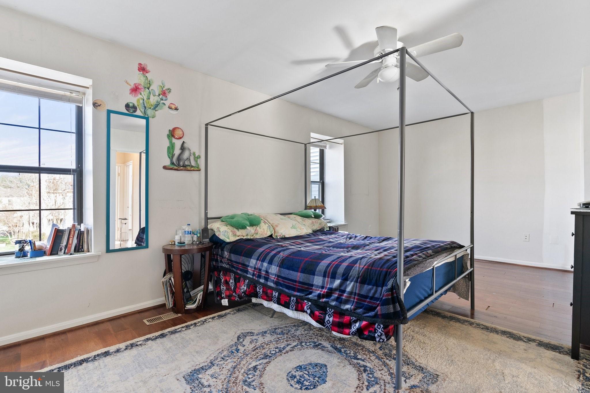 COUNTRYSIDE - Residential